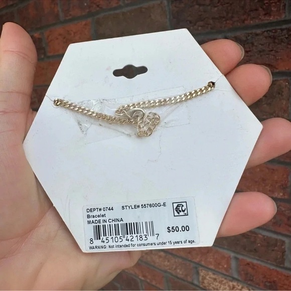 E Initial Gold Crystal Bracelet&Necklace Set - Picture 5 of 8